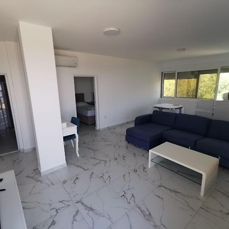 Apartments Bibic บุดวา ภายนอก รูปภาพ