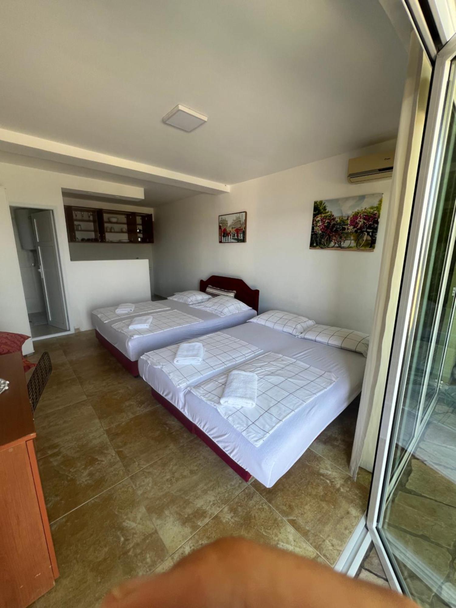 Apartments Bibic บุดวา ภายนอก รูปภาพ