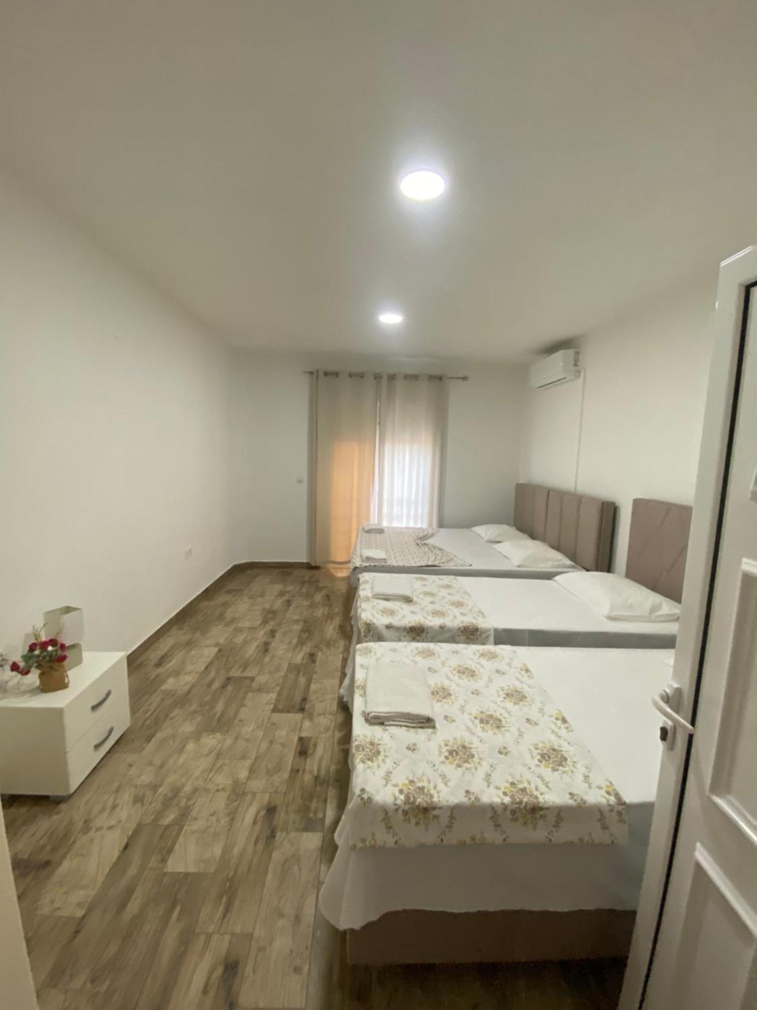 Apartments Bibic บุดวา ภายนอก รูปภาพ