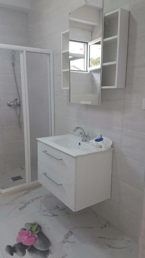 Apartments Bibic บุดวา ภายนอก รูปภาพ